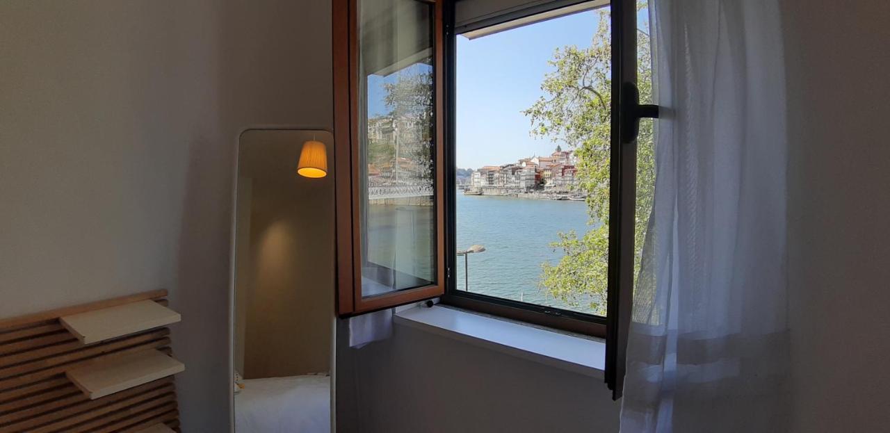 Amazing River Views - 3 Suites Appartment, Free Parking Vila Nova de Gaia Bagian luar foto